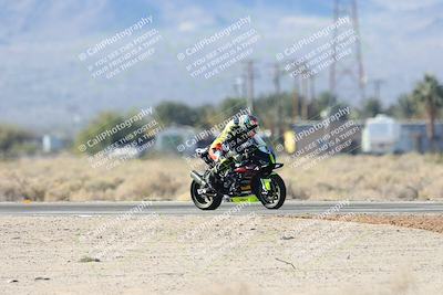 media/Dec-07-2025-CVMA (Sun) [[3e7d2de5dc]]/Race 10-Formula 40 Open/